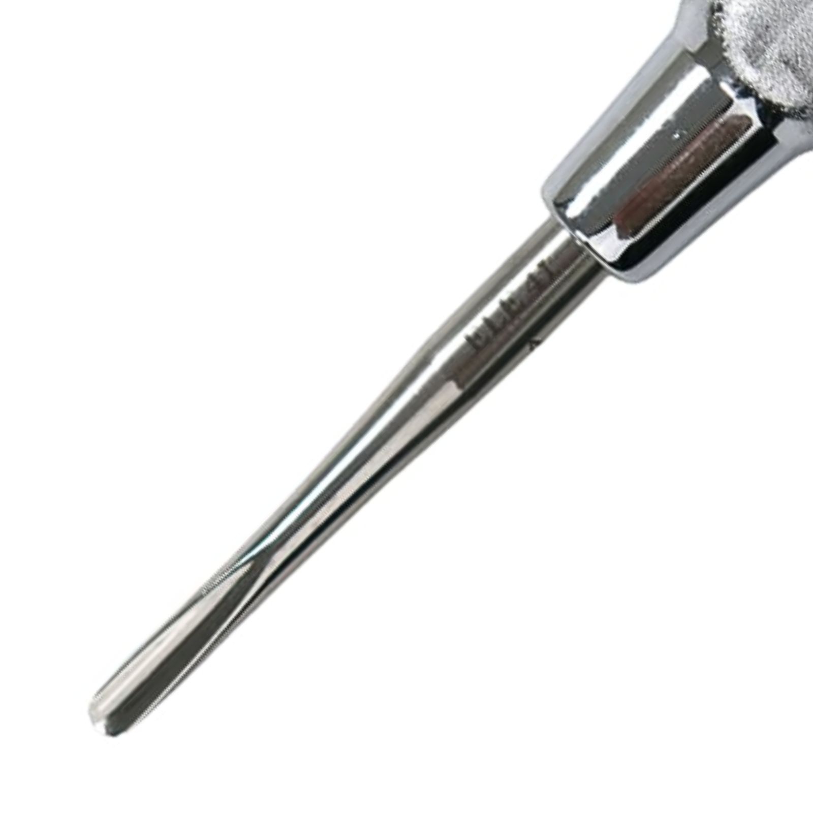 Елеватор E41, 3,9mm, верхні та нижні передні зуби та корені.