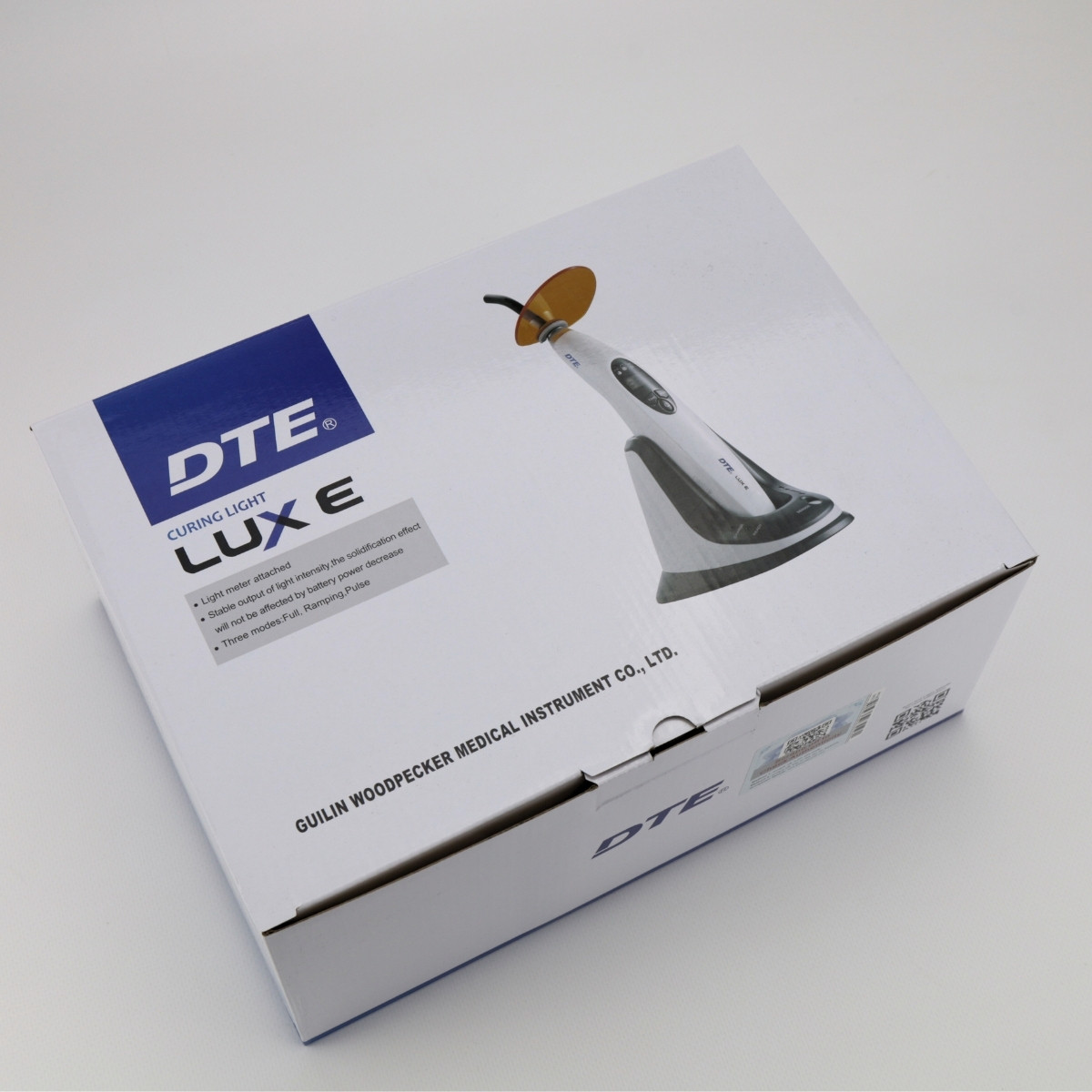 Фотополімерна лампа Woodpecker DTE Lux E (1200 мВт/см2 , з люксометром)