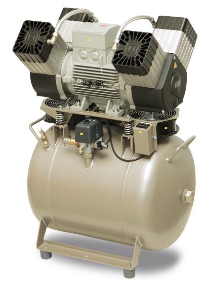 Компресор EKOM DK50 4VR/50/M, ресивер 50 л, з мембранним осушувачем повітря, продуктивність 200 л/хв при тиску 6 бар, на 4 установки, робочий тиск 6-8 бар, живлення - трьохфазне підключення 400В/50Гц, без шафи