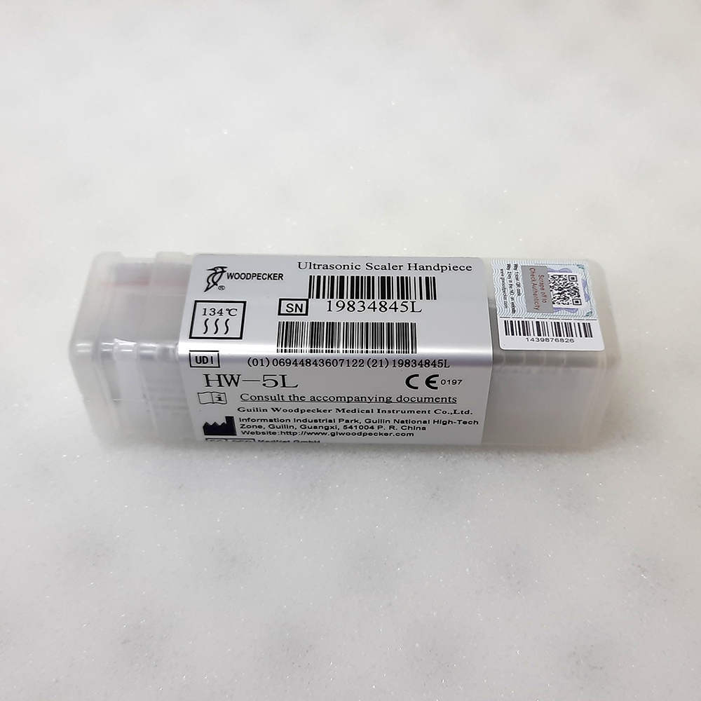 Наконечник скалера Woodpecker HW-5L. Сумісний з скалерами Woodpecker UDS-E LED, UDS-K LED, UDS-P LED, UDS-A LED, UDS-L LED, UDS-N3 LED, UDS-N2 LED зі знімними наконечниками, наконечник можна автоклавувати