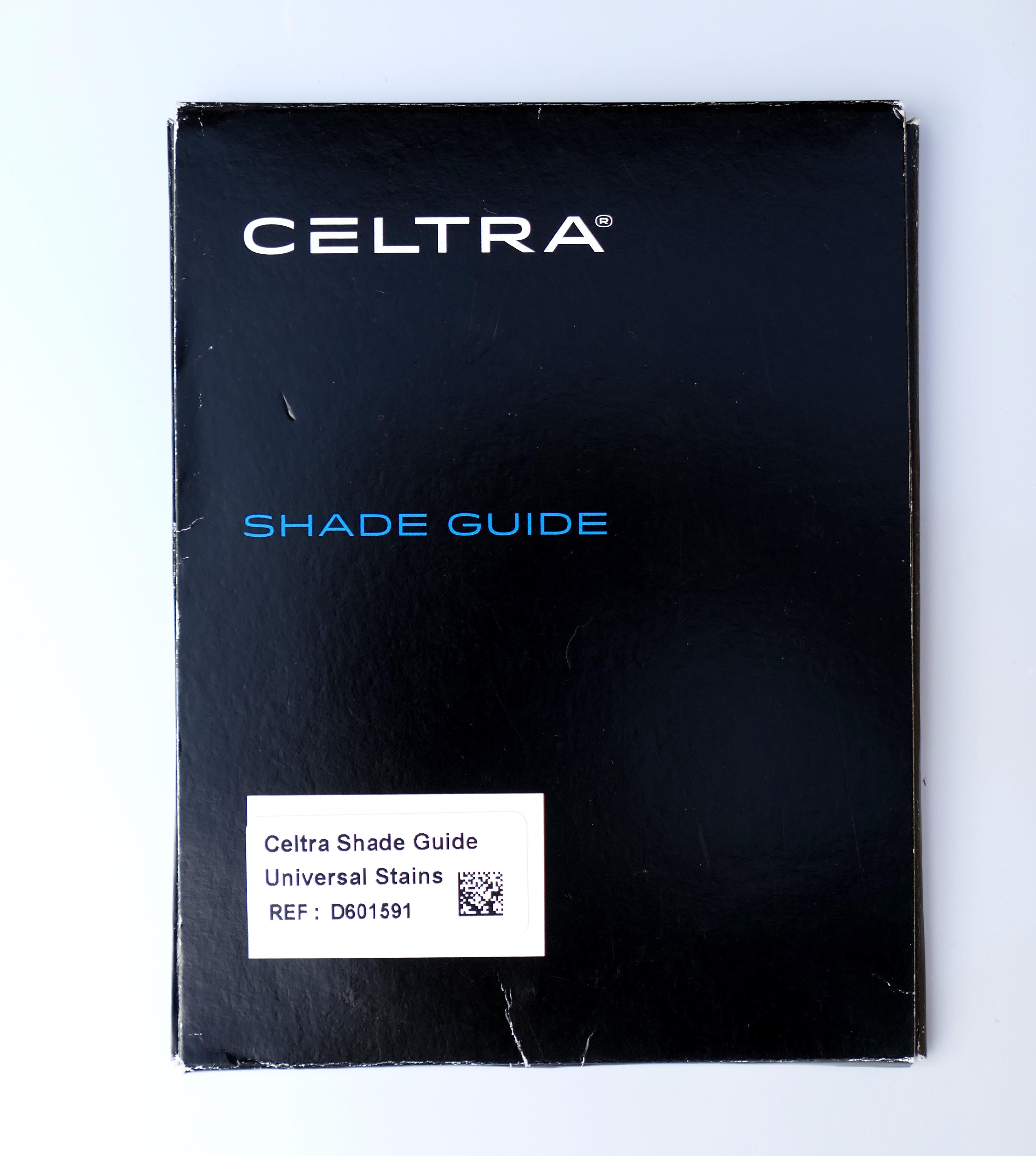 Celtra CC Accessory Shade Guide Universal Stains (чорна упаковка) (Dentsply Sirona)