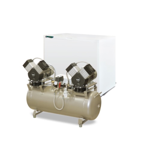 Компресор EKOM DK50 2x2V/110/M, ресивер 110 л, з мембранним осушувачем повітря, продуктивність 225 л/хв при тиску 5 бар, на 3-4 установки, робочий тиск 5-7 бар, живлення - трьохфазне підключення 400В/50Гц, без шафи