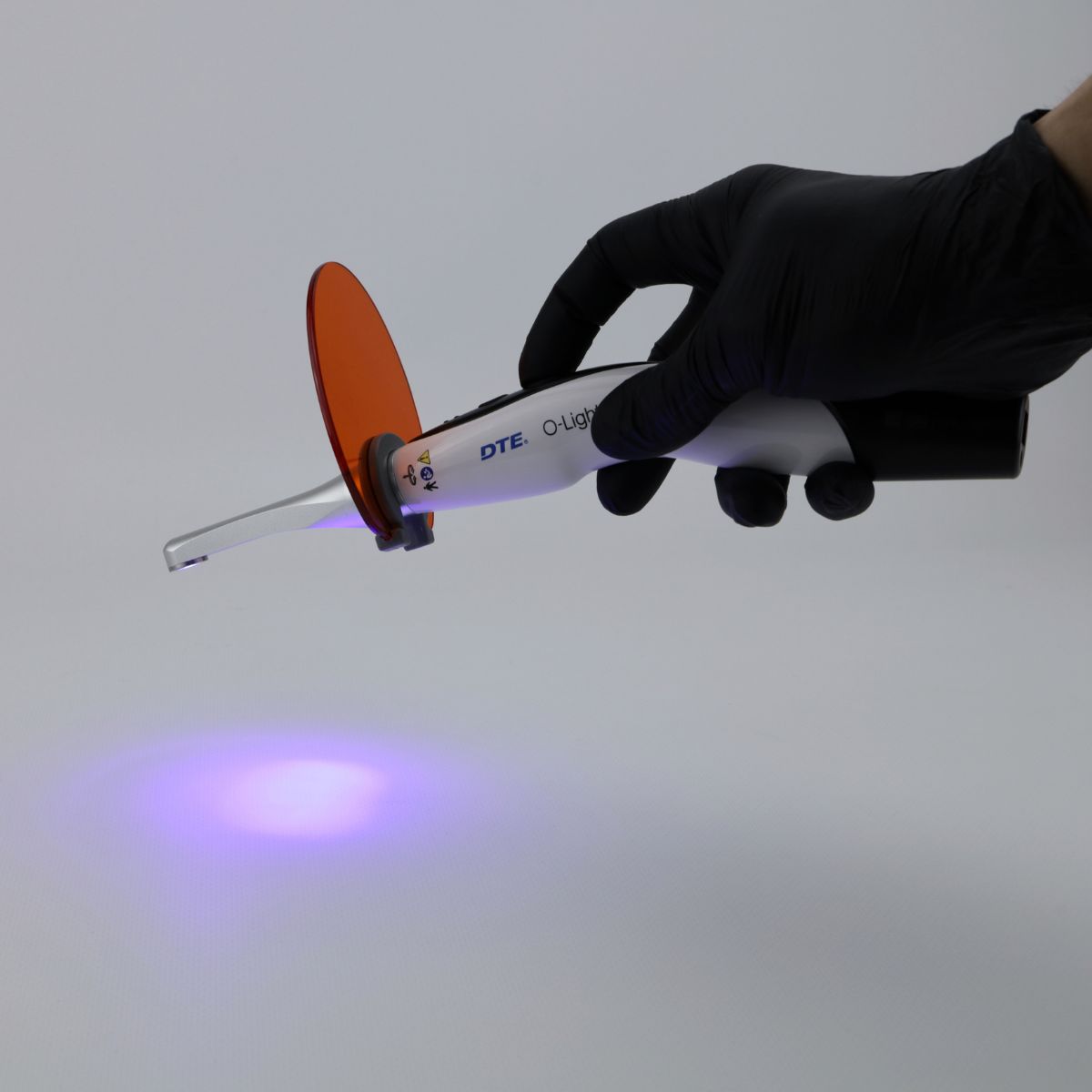 Фотополімерна лампа Woodpecker DTE O-Light PLUS (2500 мВт/см2) + 5 капсул Dyract XP A3 у подарунок