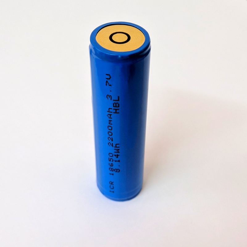 Акумулятор 18650 3.7V 2200mAh, без роз'єму підключення (для ламп Led H / Otho та інших)