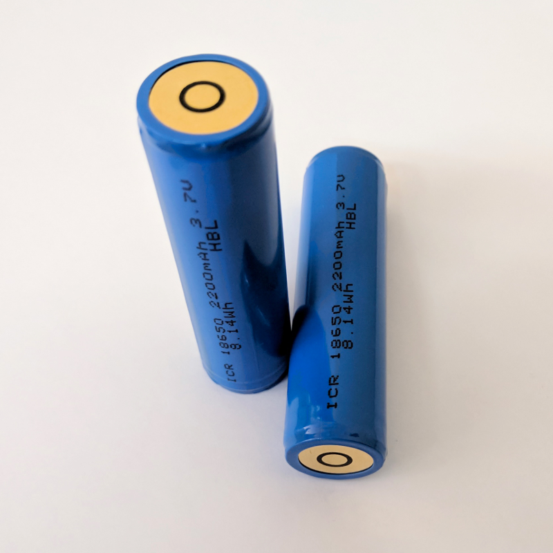 Акумулятор 18650 3.7V 2200mAh, без роз'єму підключення (для ламп Led H / Otho та інших)