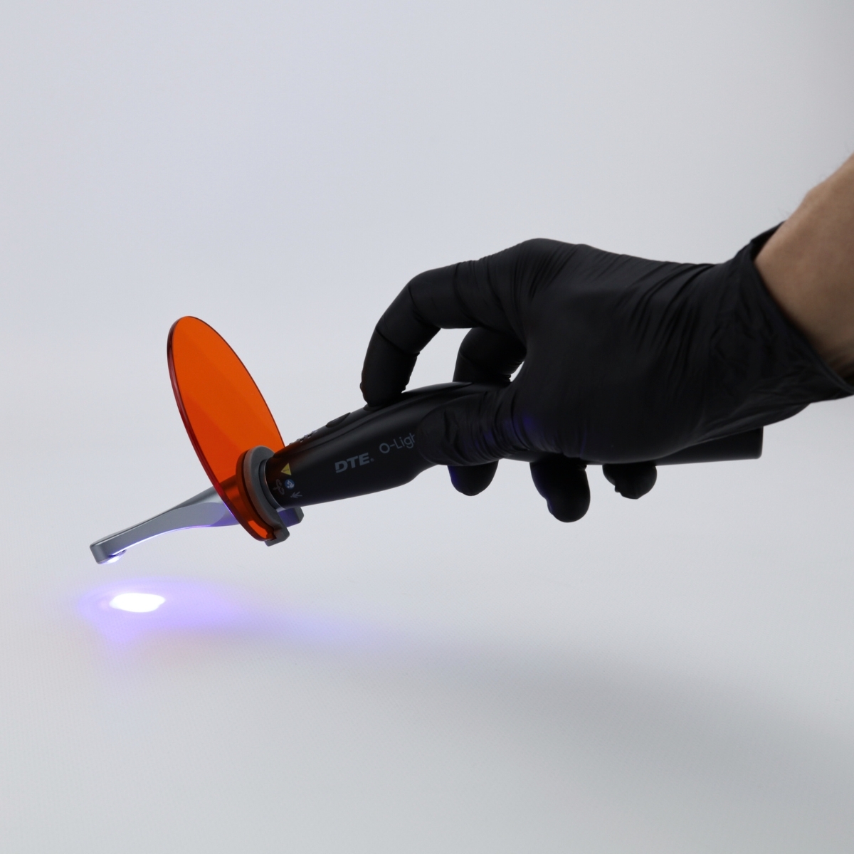 Фотополімерна лампа Woodpecker DTE O-Light II (3000 мВт/см2, лінза 10 мм) + 10 капсул Dyract XP A3 у подарунок